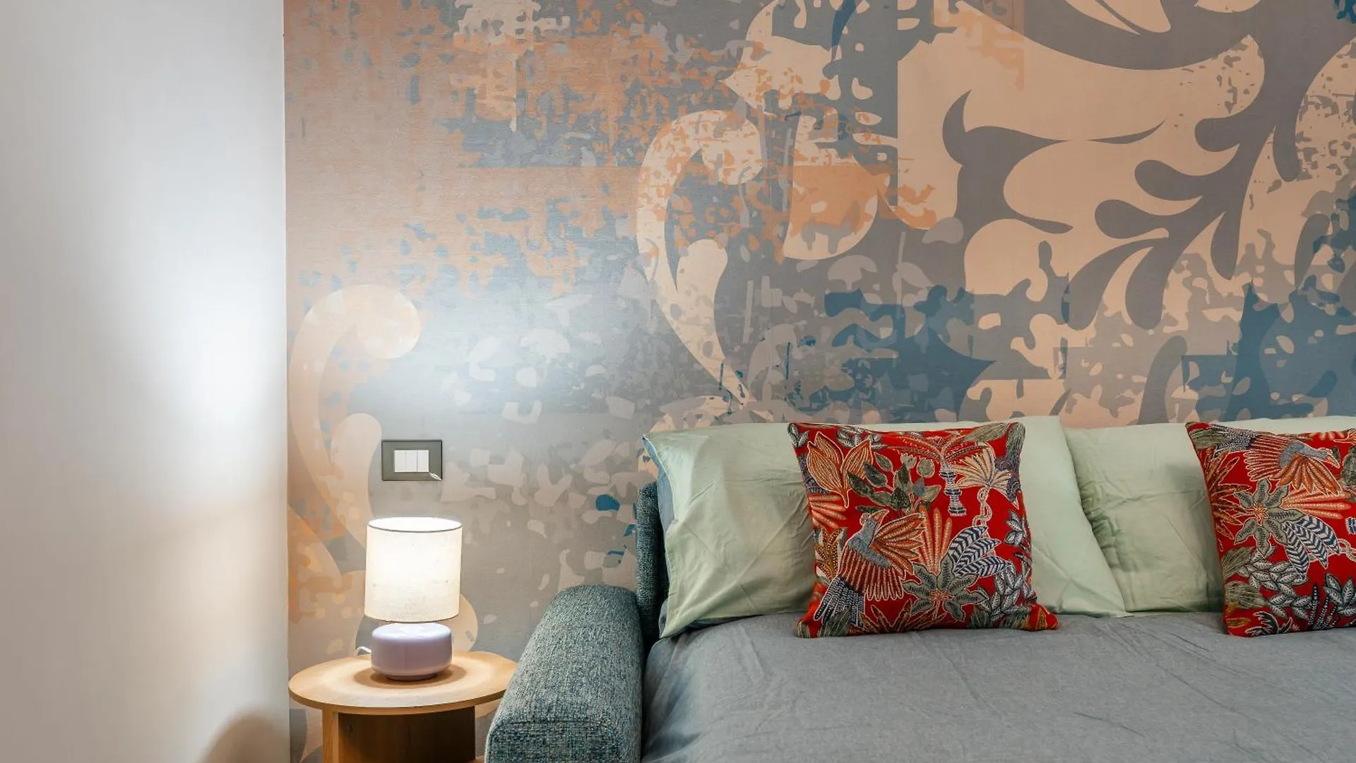 Ines Boutique Apartment - Polimoda Florence