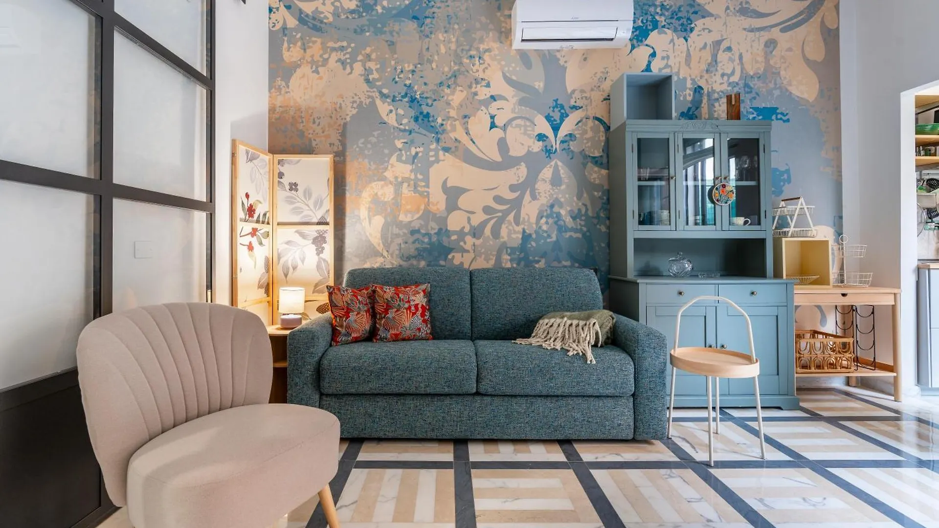 Ines Boutique Apartment - Polimoda Florence 0*,  Italy